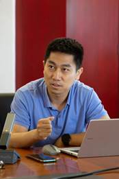 李岩